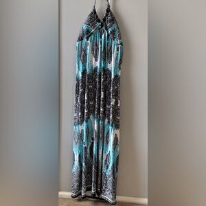 Elegant Black and Blue Patterned Maxi Dress